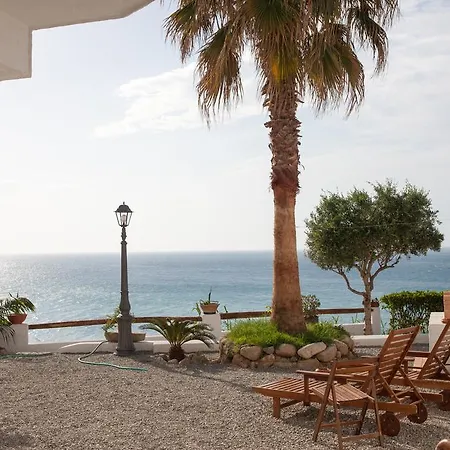 Lisca Bianca Bed & Breakfast