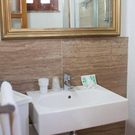 Lisca Bianca Bed & Breakfast