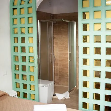 Lisca Bianca Bed & Breakfast 4*