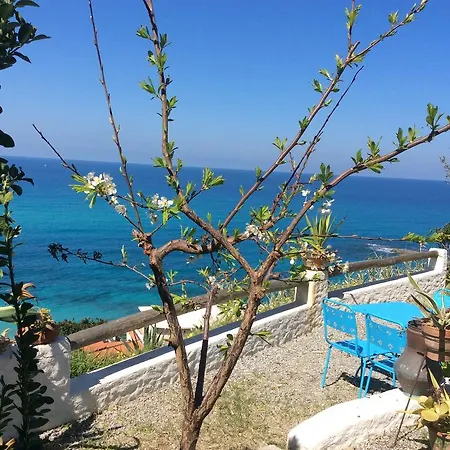 Lisca Bianca Bed & Breakfast