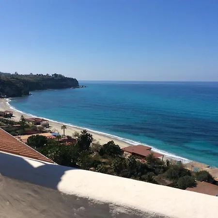 Lisca Bianca Bed & Breakfast 4*