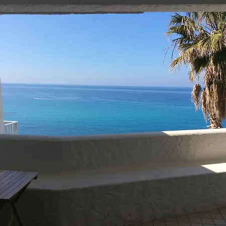 Lisca Bianca Bed & Breakfast