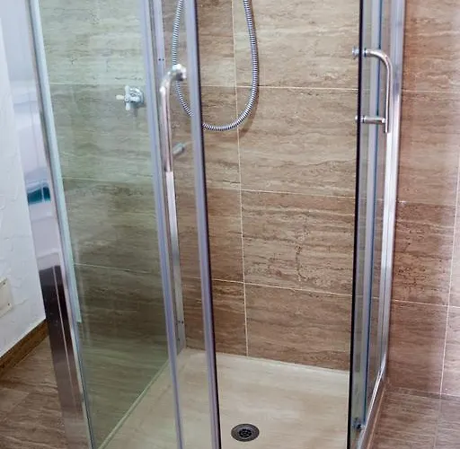 Frühstückspension Lisca Bianca 4*